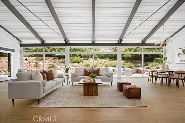 Pasadena, CA 91107,1987 Windover Road