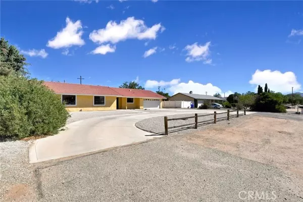 Apple Valley, CA 92307,22166 Mohican Avenue