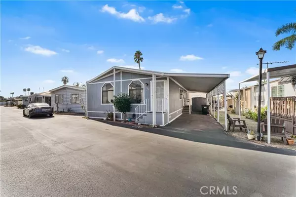 La Verne, CA 91750,2717 Arrow