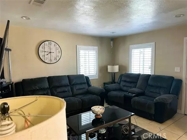 Los Angeles, CA 90003,150 East 95th Street