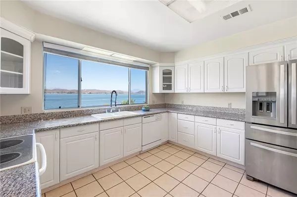 Lake Elsinore, CA 92530,17092 Grand Avenue