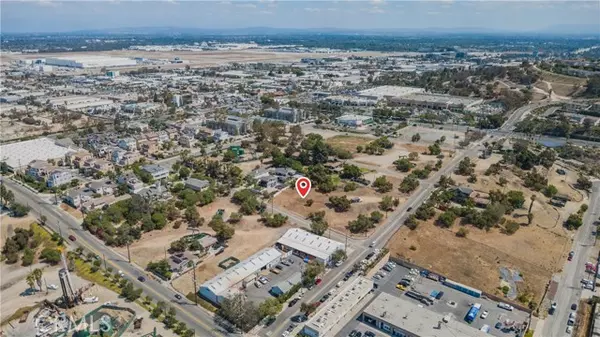 Signal Hill, CA 90755,2420 Gaviota Avenue