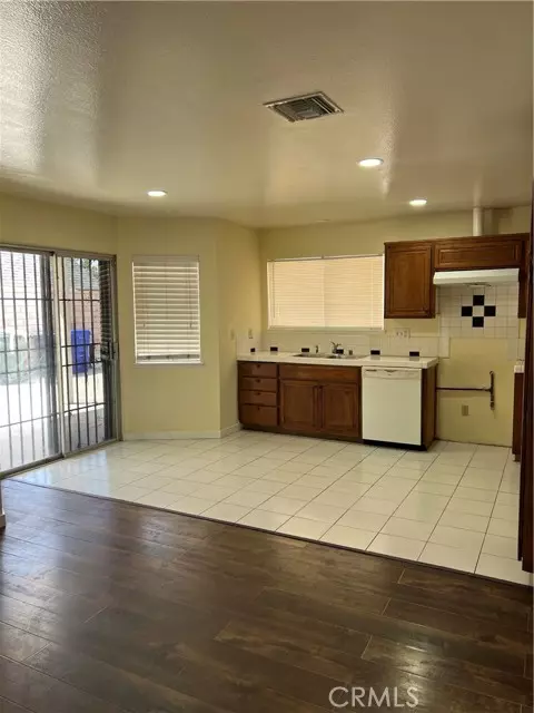 Rialto, CA 92376,924 North Quince Avenue