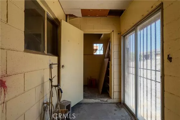 Apple Valley, CA 92308,25435 Skyline Drive