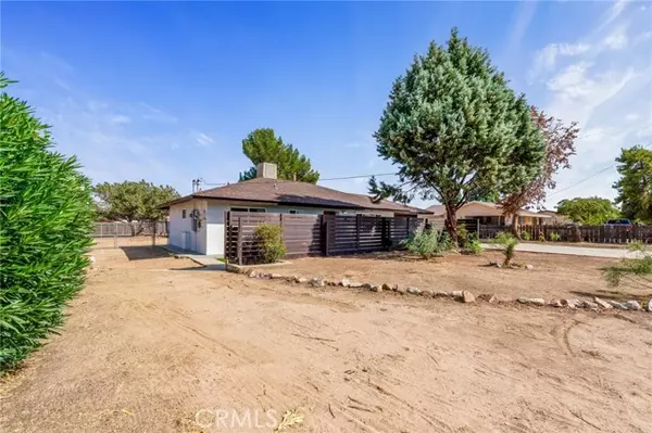 Hesperia, CA 92345,9925 Redwood Avenue