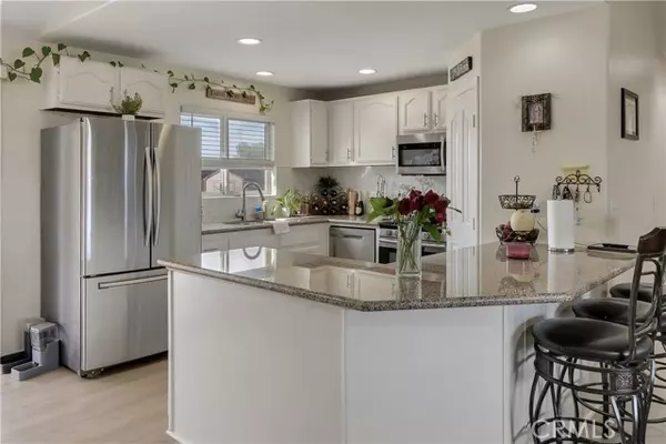 Hesperia, CA 92345,17357 Capri St