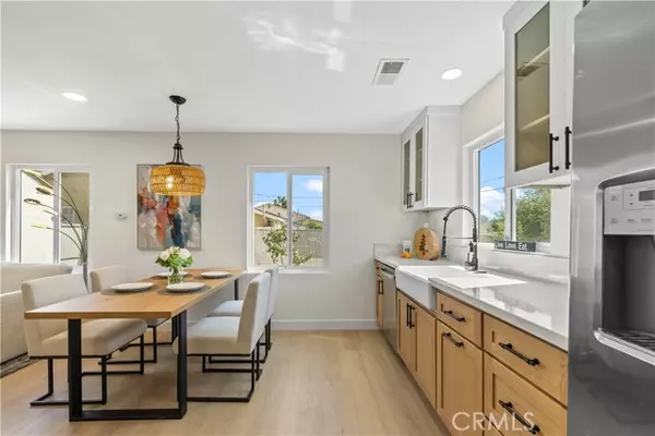 Ontario, CA 91764,910 East Granada