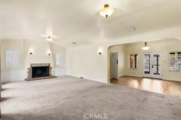 Azusa, CA 91702,784 East Foothill Boulevard