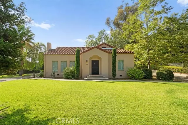 784 East Foothill Boulevard, Azusa, CA 91702