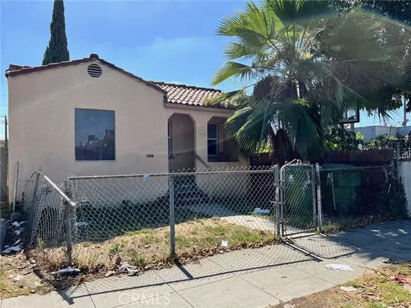 Los Angeles, CA 90003,116 East 74th