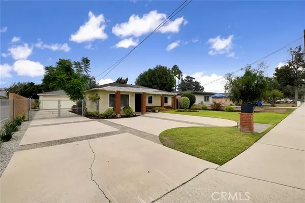 Glendora, CA 91740,811 East Juanita