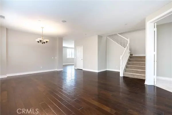 Fontana, CA 92336,15751 Snowy Peak