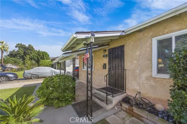 Covina, CA 91722,16834 East Devanah