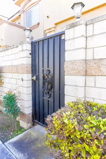 Buena Park, CA 90621,5867 Western Avenue