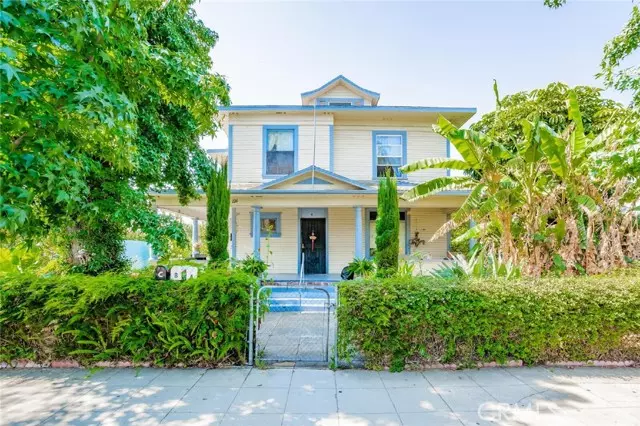 Pomona, CA 91766,724 West 2nd