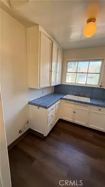 Fontana, CA 92335,8575 Emerald