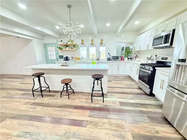 Apple Valley, CA 92307,21868 Isatis Avenue