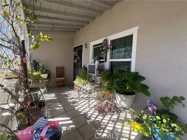 San Bernardino, CA 92410,25492 Paloma