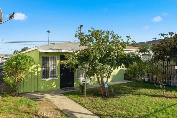 10208 South San Pedro, Los Angeles, CA 90003