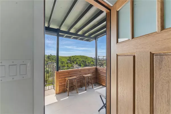 Los Angeles, CA 90031,3209 Johnston Street