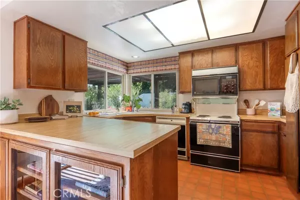 Claremont, CA 91711,1559 Webster Avenue