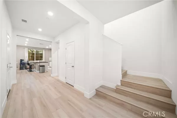 Chino, CA 91710,5313 Mariner