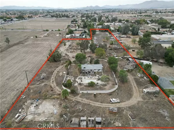 1187 North Ramona, San Jacinto, CA 92582