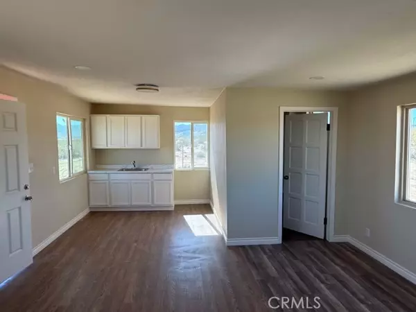 29 Palms, CA 92277,68423 East Rainier