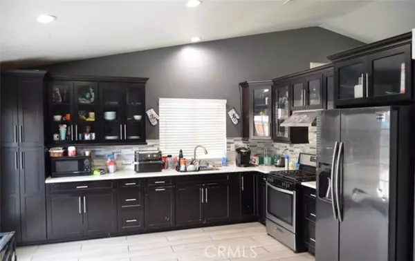 Adelanto, CA 92301,11876 BEGONIA ROAD