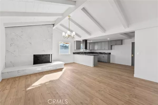 Rialto, CA 92376,1423 North Terrace Road