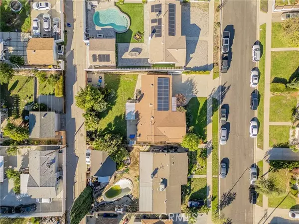 Granada Hills, CA 91344,11229 Mclennan