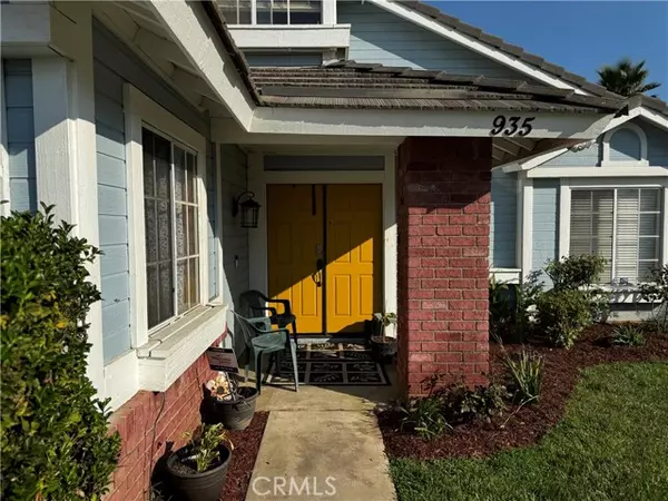 Rialto, CA 92376,935 West Wabash