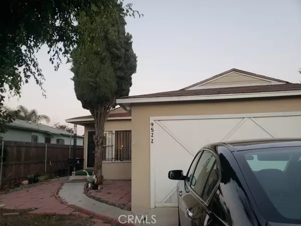 Los Angeles, CA 90002,9522 Hickory Street