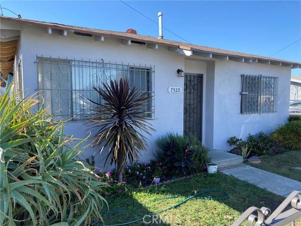 7527 Wilcox Avenue, Cudahy, CA 90201