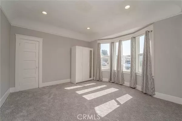 Long Beach, CA 90805,245 East 59th Street