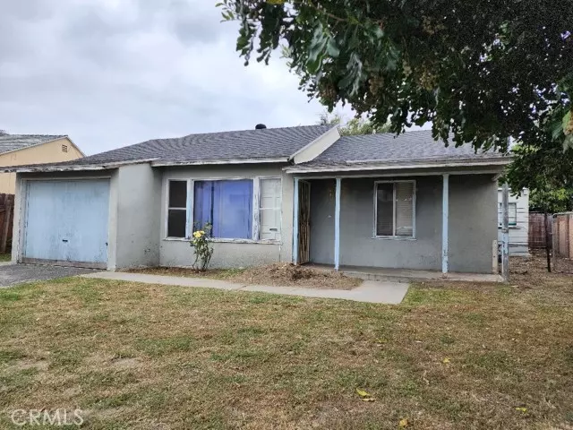 13852 Cowley Avenue, Bellflower, CA 90706