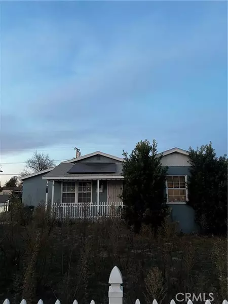 11903 Centralia Street, Lakewood, CA 90715