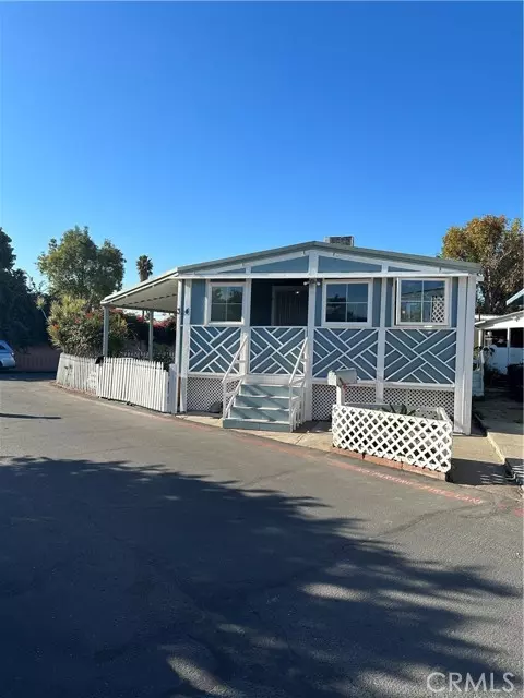 1850 W ORANGETHOROE, Fullerton, CA 92833