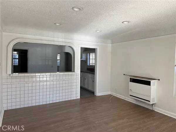 Los Angeles, CA 90003,319 West 81st Street