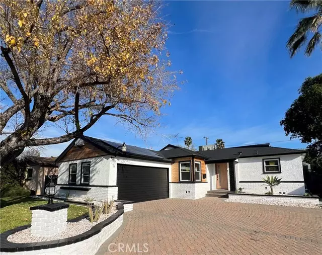 9764 Natick Avenue, North Hills, CA 91343