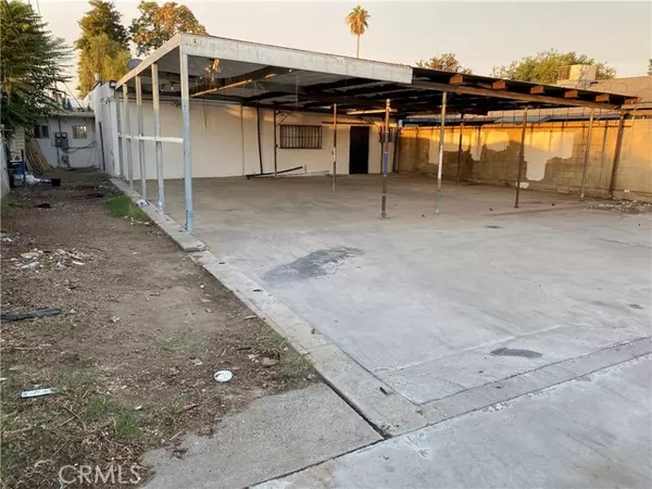 Bakersfield, CA 93305,1426 Niles Street