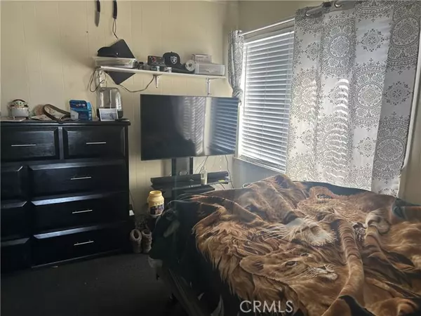 Los Angeles, CA 90003