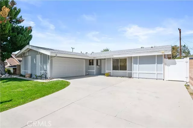 21015 Cedarfalls Drive, Saugus, CA 91350