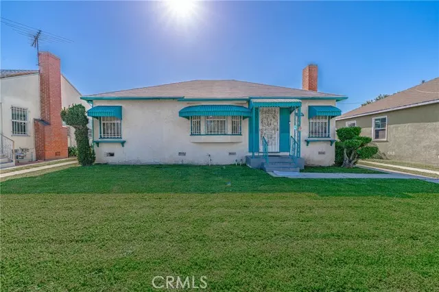 3834 West Boulevard, Los Angeles, CA 90008