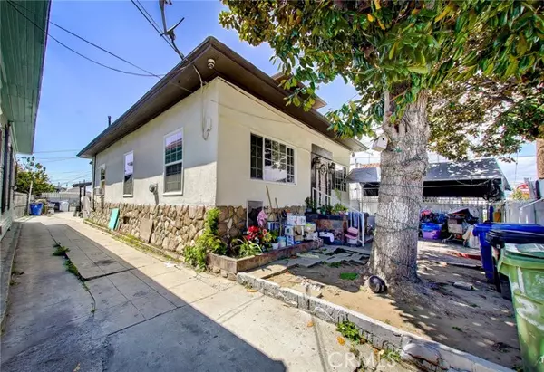 5123 South San Pedro, Los Angeles, CA 90011