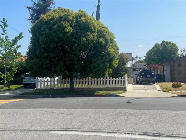 3927 Edenhurst Avenue, Los Angeles, CA 90039