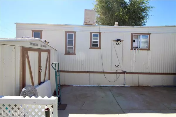 Adelanto, CA 92301,11423 Chamberlaine Way