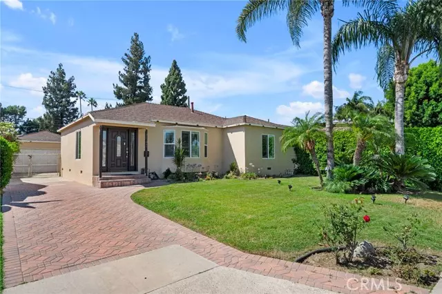 8545 Parrot Avenue, Downey, CA 90240