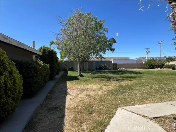 Palmdale, CA 93550,2106 East Avenue Q6