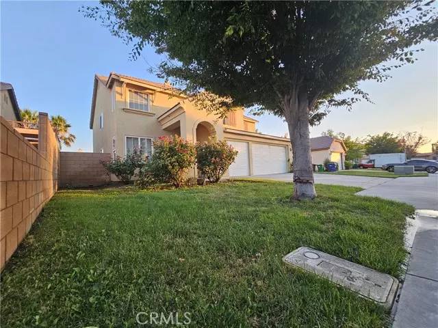 1720 West Imperial Avenue, Lancaster, CA 93534